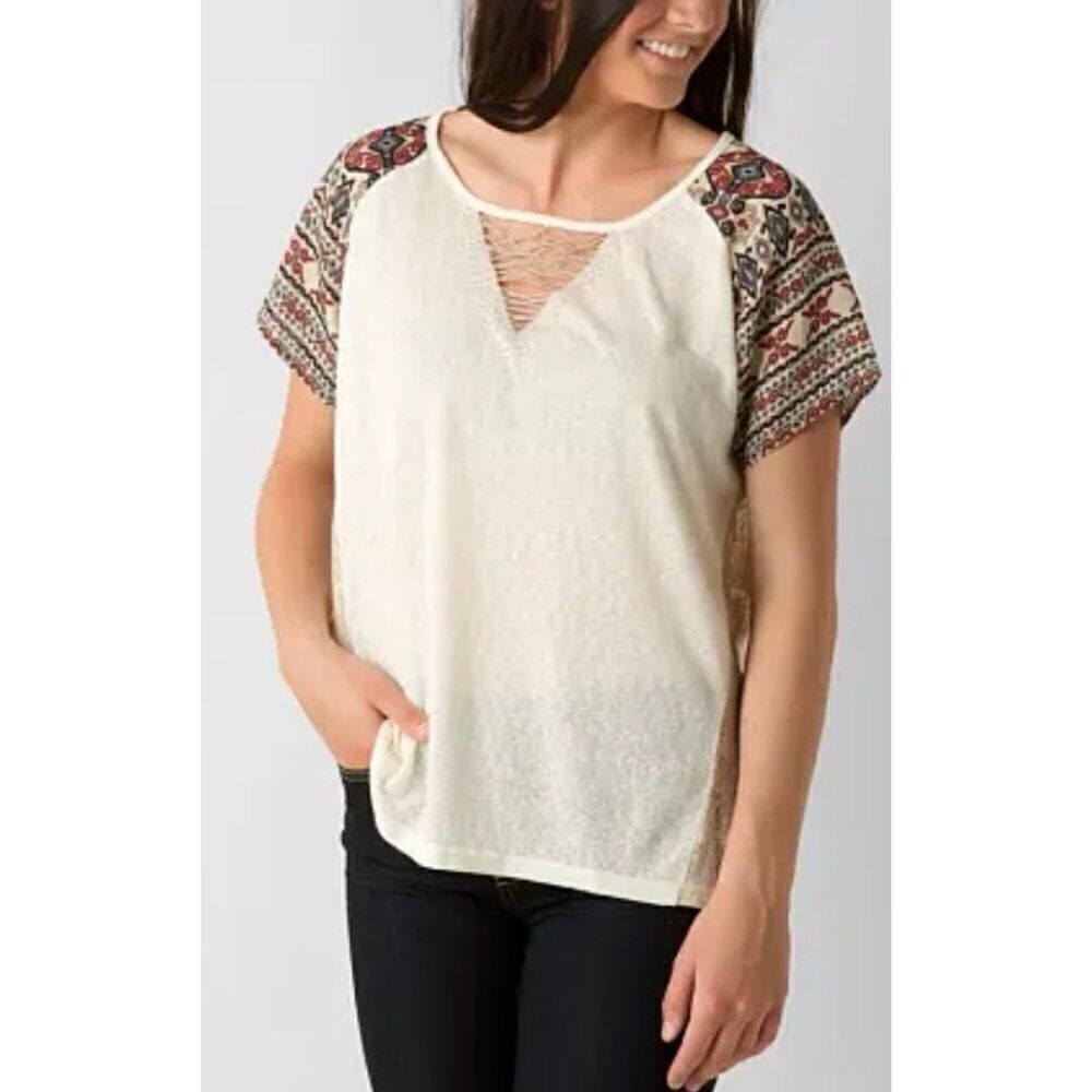 5---- Miss Me Buckle Aztec Paisley Sheer Side and Collar Bead Detail Top Size Me